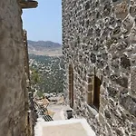 Volcano View Nisyros بيت للعطل Emporeiós